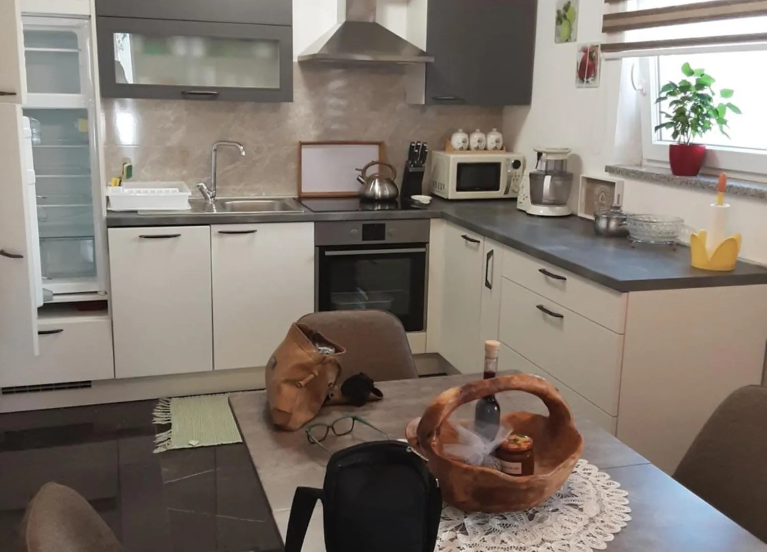 Apartma Nada, Tu Boste V Centru Poletnega Utripa Pula Apartament